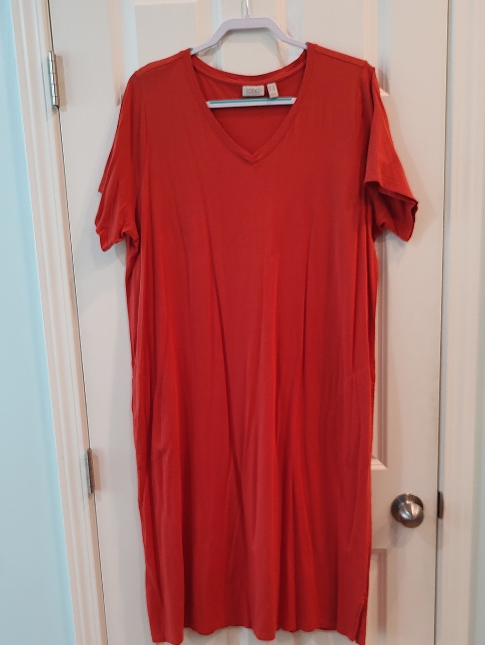 LOGO by Lori Goldstein Red Orange V‑Neck Midi Dress